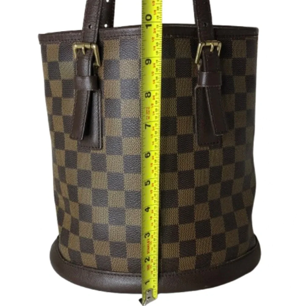 LOUIS VUITTON Damier Ebene Marais Bucket Bag w Interior Zip Pocket LV DUSTY